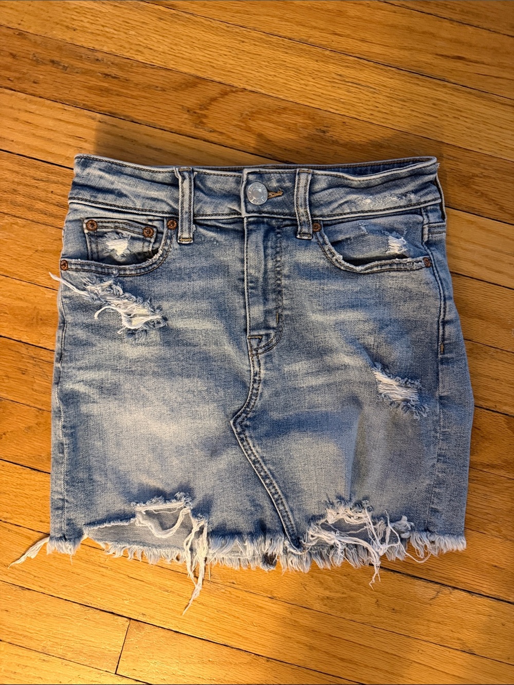 American Eagle Outfitters Light Blue Distressed Denim Hi Rise Mini Skirt